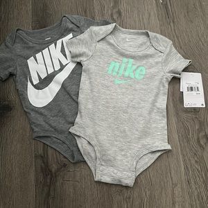 Baby Nike two piece onesie set